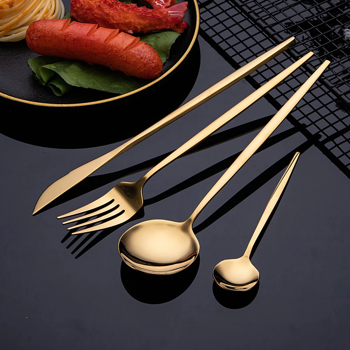 16 pçs ouro louça conjunto de  - Gold Plated Cutlery avaliação e preço